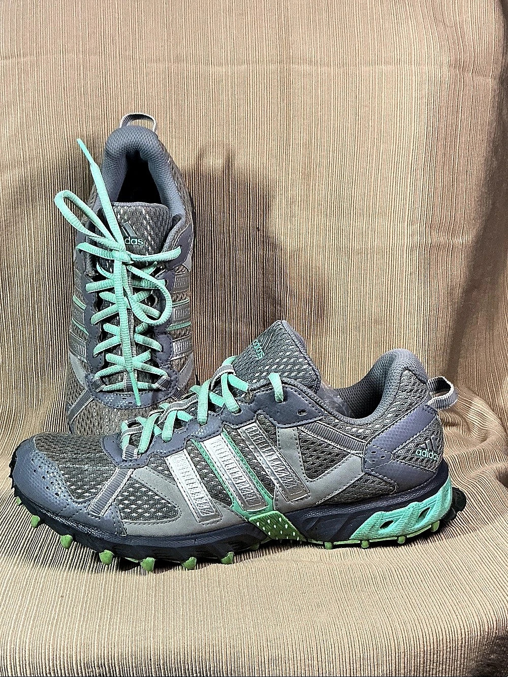 adidas Vigor TR Gray & Green Athletic Shoes